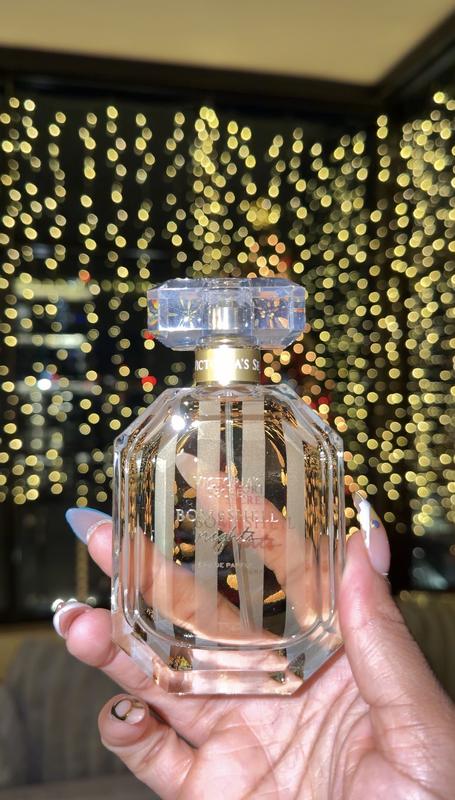 BOMBSHELL NIGHTS オードパルファム 1.7 oz, 1.7ozを購入する