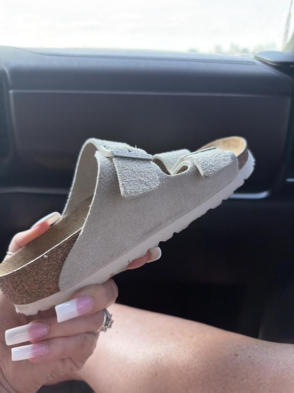Review Thumbnail Image 2 276027363