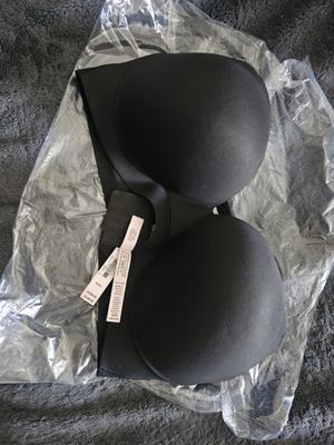 Shannon 's photo of the Smooth Wireless Push-Up Plunge Bra. Photo 1 of 2. Bild-Bewertung geteilt von Shannon