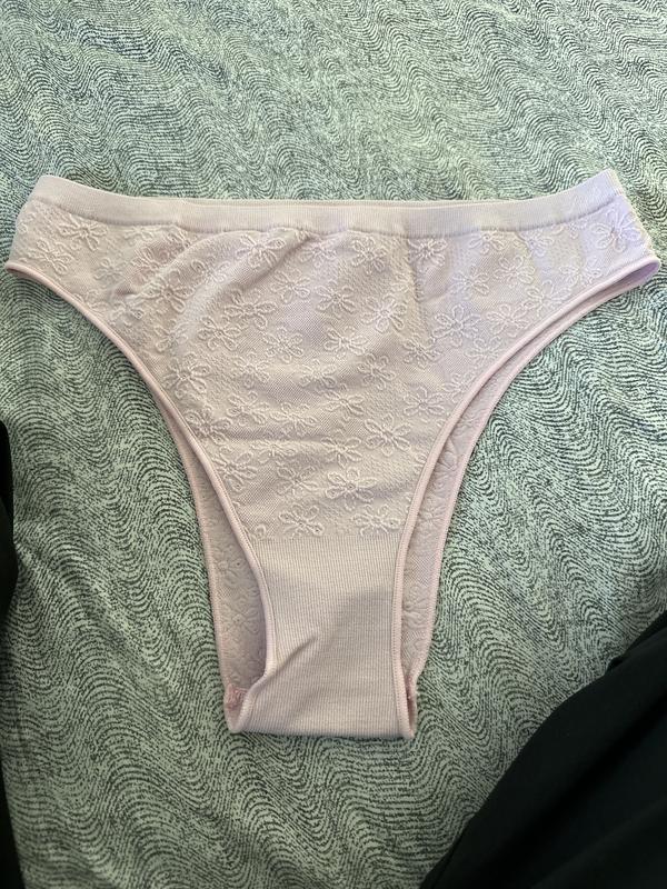 Harmanpreet 's photo of the Seamless Brazilian Panty. Photo 2 of 3. Review Image shared by Harmanpreet