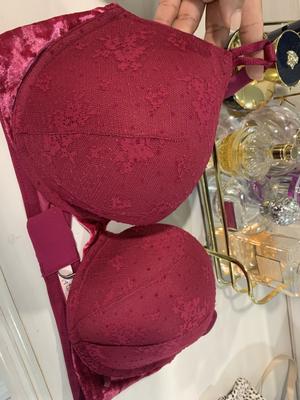 Victoria’s Secret sexy tee lace push-up bra, Brand