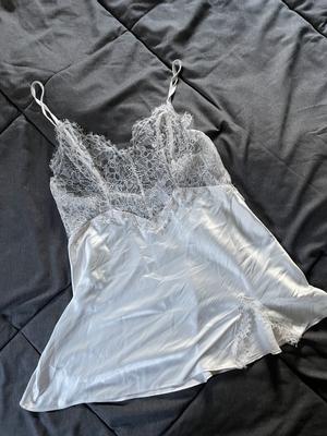 Топ Victorias Secret Lace Top Satin Slip, белый – заказать по выгодной цене  из-за рубежа в «»