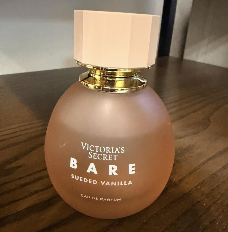 新品　Victoria's Secret BARE SUEDED VANILLA Bare Sueded Vanilla オードパルファム 1.7 oz、1.7oz を購入する