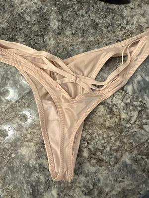 JAMIE's photo of the Smooth Strappy-Back High-Leg Thong Panty. Photo 1 of 2. Bild-Bewertung geteilt von JAMIE