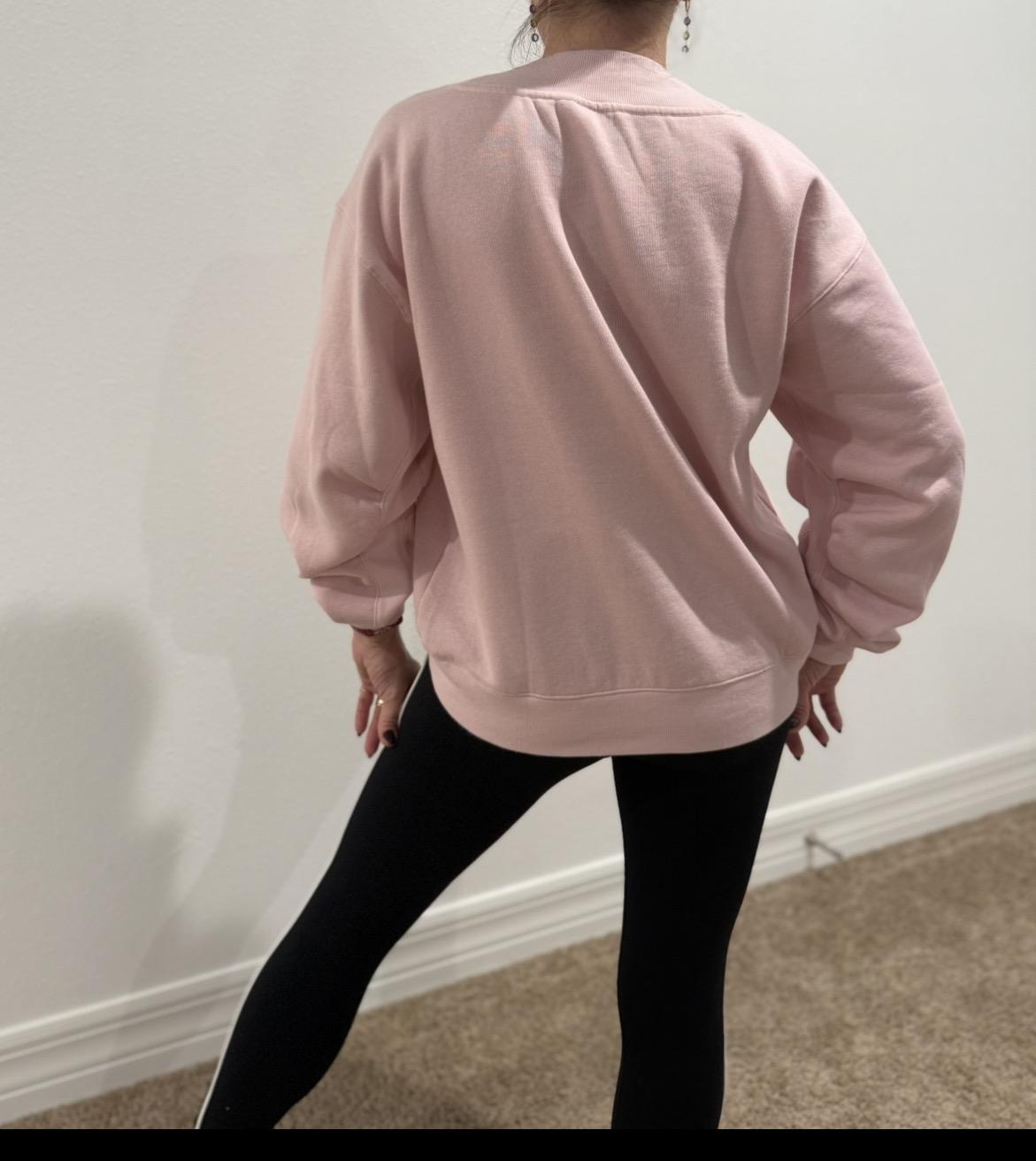 272458136