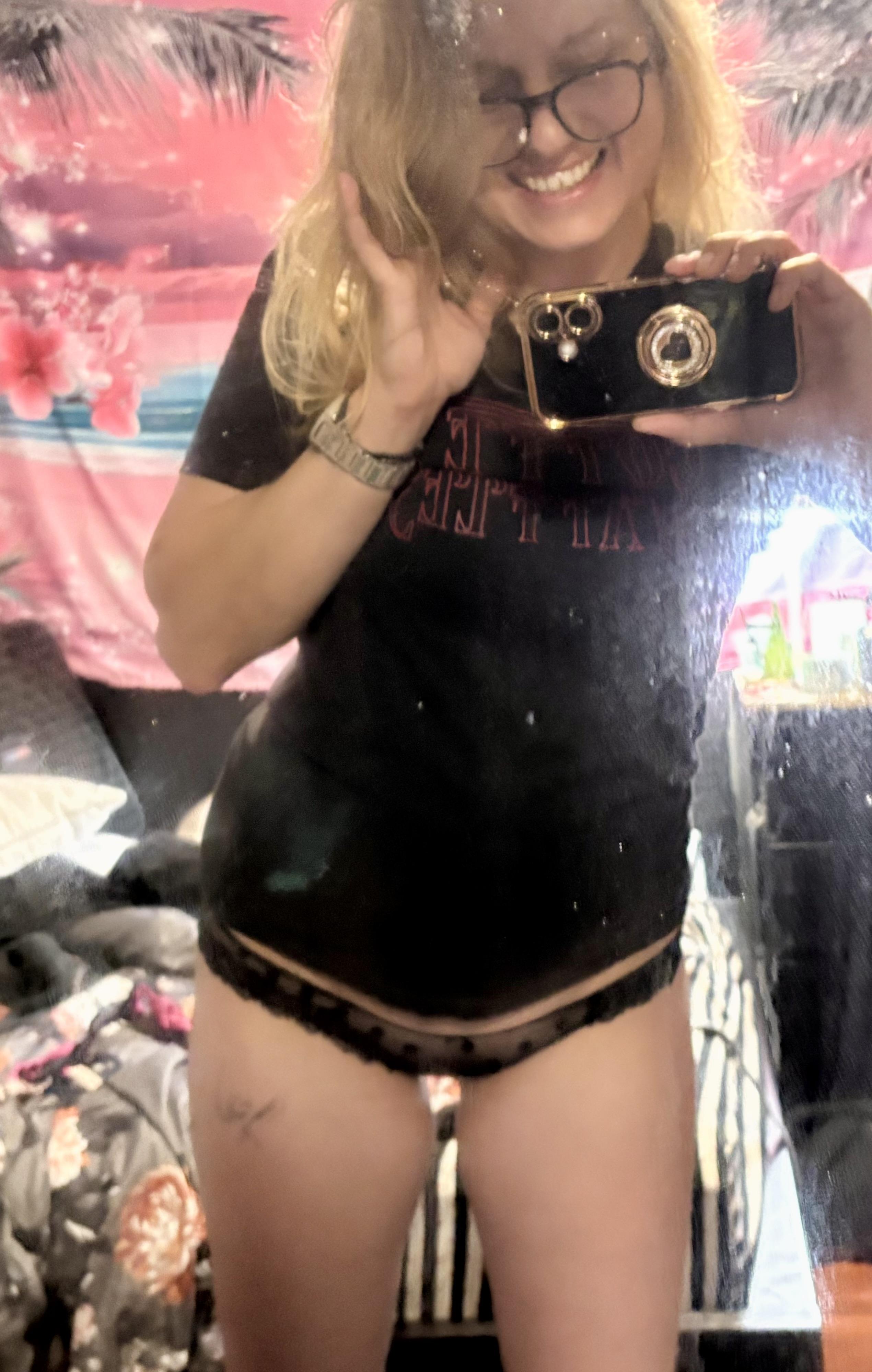 271542109