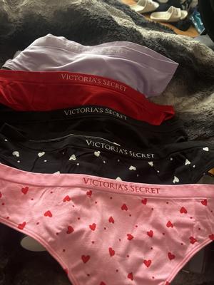  Victoria's Secret Seamless Thong Underwear Pack, Smooth Fabric,  Panties for Women, 5 Pack, Tie Dye & Solids (XS) : Clothing, Shoes & Jewelry