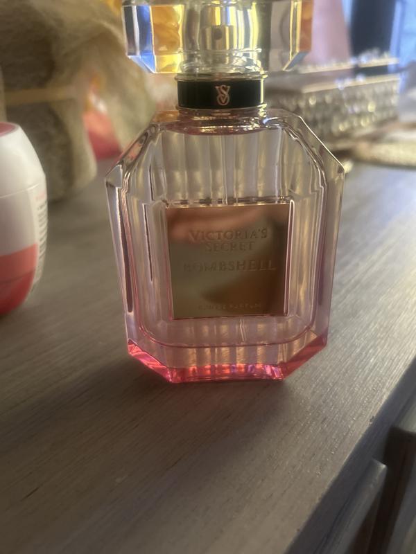Buy Bombshell Eau de Parfum 3.4 oz, 3.4 Oz - Order Fragrances