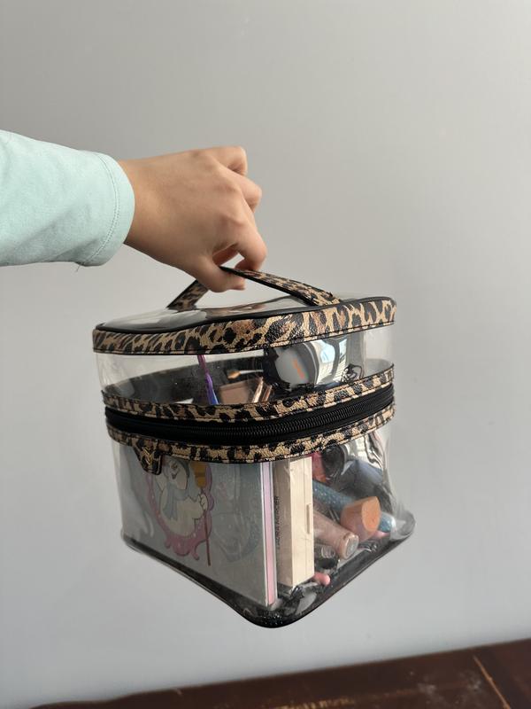 メイクポーチ 4点セット、ブラックVキルトを購入する - Cosmetic