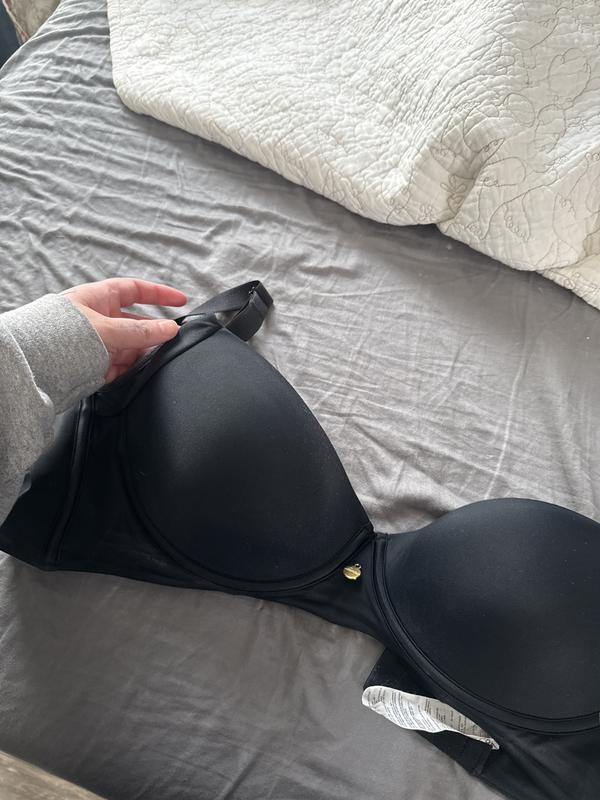 Megan's photo of the Back Smoothing Full Coverage Bra. Photo 1 of 2