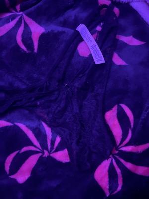 TickleTipson's photo of the Rose Lace High-Leg Crotchless Thong Panty. Photo 1 of 1. Bild-Bewertung geteilt von TickleTipson