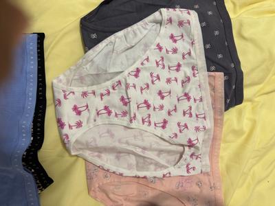 Julissa's photo of the Stretch Cotton High-Leg Brief Panty. Photo 3 of 3. Bild-Bewertung geteilt von Julissa