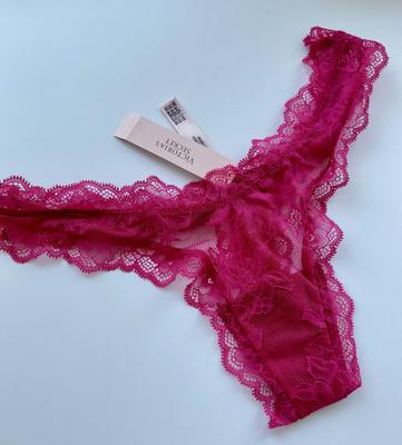 Mary's photo of the Rose Lace High-Leg Thong Panty. Photo 1 of 1. Bild-Bewertung geteilt von Mary