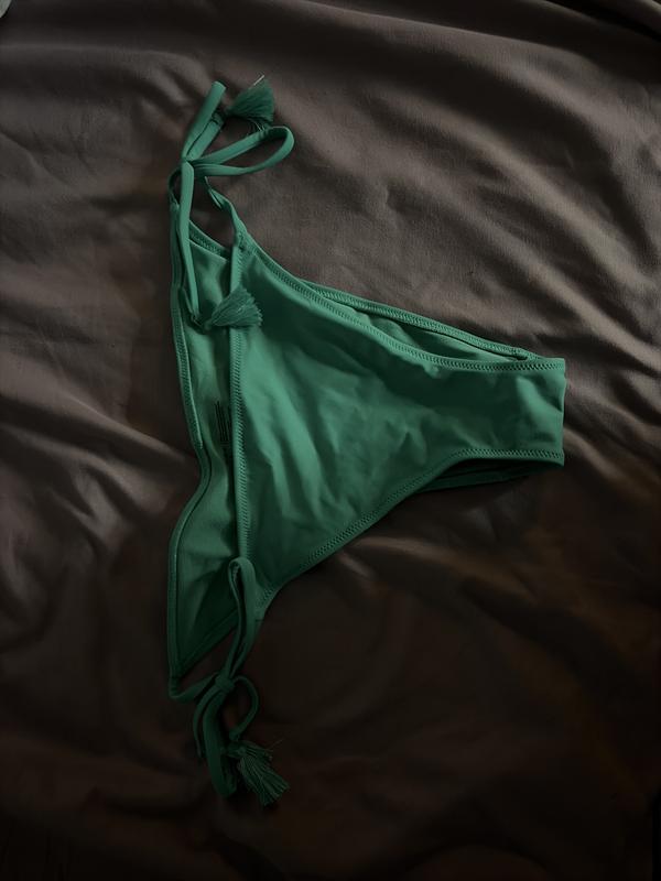 Adison's photo of the Laila Swim Bottom. Photo 1 of 1