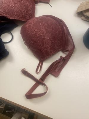 Sexy V Neck Crop Top With Indie Boobs And Lace Up Polyester Womens Genuine  Tarte Exposed Blush Lingerie 210625 From Kong02, $12.67