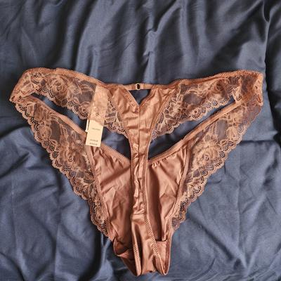 Kayle's photo of the Rose Lace-Trim High-Leg Thong Panty. Photo 1 of 1. Bild-Bewertung geteilt von Kayle