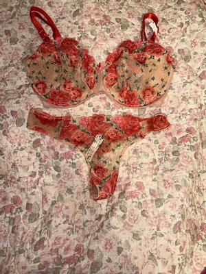 Gorteks Tiana panty with floral embroidery Autumn-winter 2023 collection