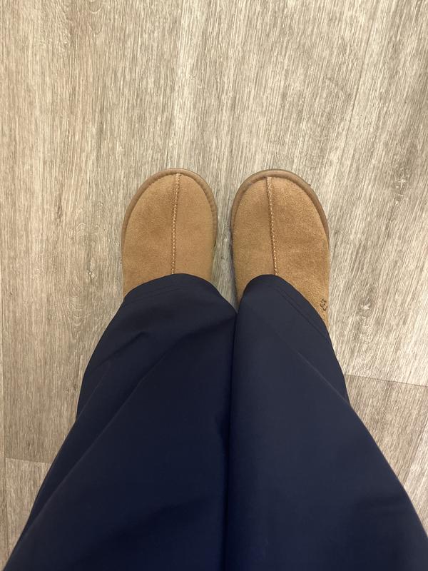 Irlanda's photo of the Tasman II Slippers. Photo 1 of 1