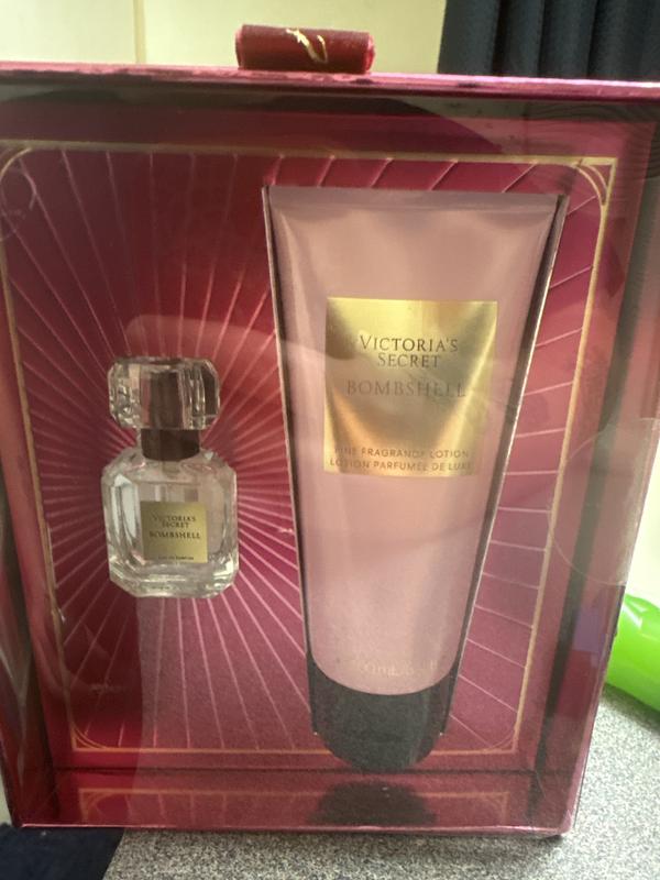 Bombshell 2ピース ギフトセット をチェック、Bombshell - オンライン