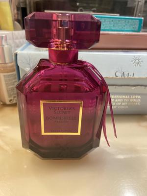 Victoria's Secret Bombshell Passion Eau de Parfum Fine Fragrance 1.7 -  3.4oz