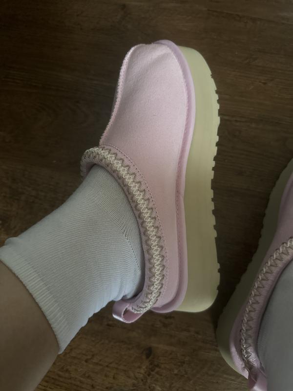 Customer photo for "SO PRETTY AND PINK"
