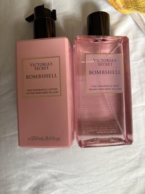 Bombshell St. Tropez ファイン フレグランスミスト をチェック