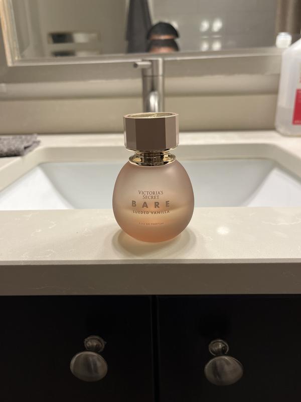 香水(女性用) Victoria's Secret BARE SUEDED VANILLA Bare Sueded Vanilla オードパルファム 3.4 oz をチェック、3.4oz