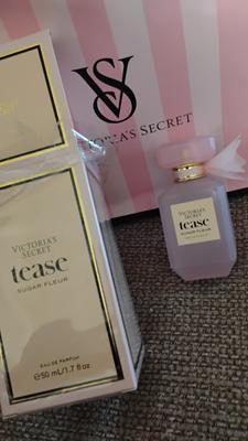 Tresa's photo of the Tease Sugar Fleur Eau de Parfum - 1,70 oz. Photo 2 of 3. Bild-Bewertung geteilt von Tresa