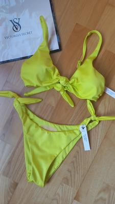 Ketsid 's photo of the Knotted Side-Tie Brazilian Bikini Bottom. Photo 3 of 3. Review Image shared by Ketsid