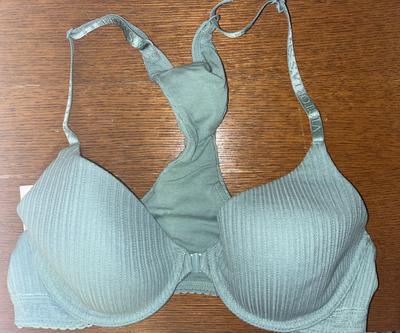Victoria's Secret Lightly Lined Perfect coverage bra Pink Size 34 F / DDD -  $15 (70% Off Retail) - From Ksenia