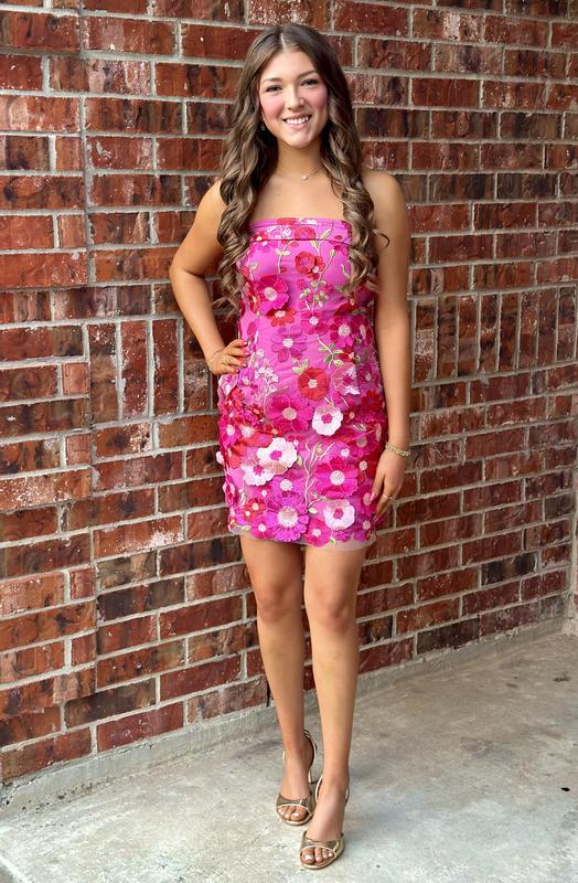 Customer photo for "Loved this dress."