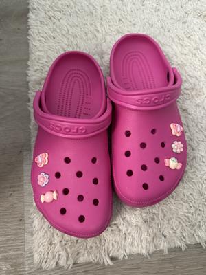 Pink crocs deals size 5