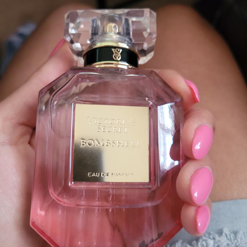 Buy Bombshell Eau de Parfum 1.7 oz, - Order Fragrances online