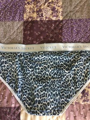 Buy Logo Waist Pointelle Thong Panty - Order Panties online 5000004815 -  Victoria's Secret US