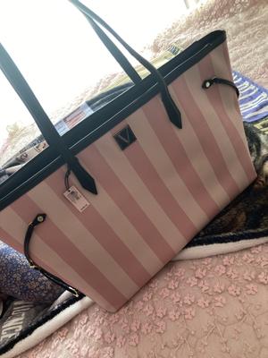 Victoria's Secret Bling Stripe Sequin Carryall Tote W Mini Bag Set  Black/Red, Black, Large : Buy Online at Best Price in KSA - Souq is now  : Fashion
