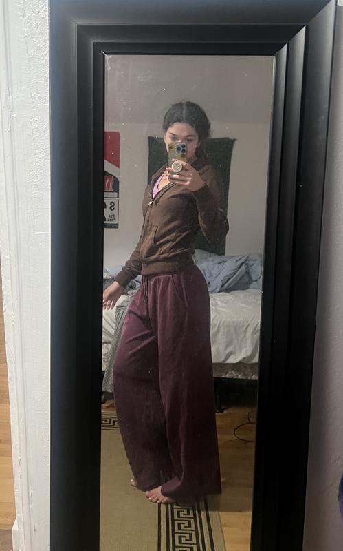 Ivy Fleece Wide-Leg Split-Hem Sweatpants