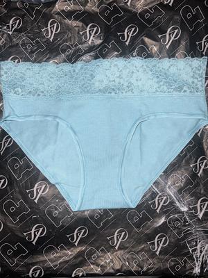 NWT GILLY HICKS HOLLISTER BLUE MULTI LACE NO SHOW BACK HIP HUGGER PANTY  SIZE M