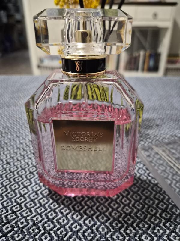 Buy Bombshell Eau de Parfum 1.7 oz, 1.7 Oz - Order Fragrances