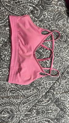 97ALECEDENO's photo of the Ultimate Strappy Back Lightly Lined Sports Bra. Photo 3 of 3. Review Image shared by 97alecedeno