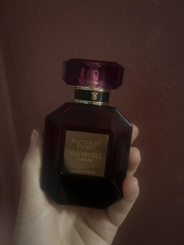 Buy Bombshell Passion Eau de Parfum 3.4 oz, 3.4 Oz - Order