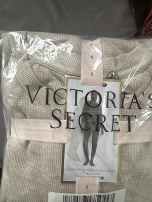 Buy Glow Waffle Henley Jogger Set - Order Pajamas Sets online 1120820900 - Victoria's  Secret US