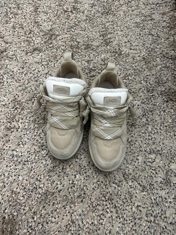 Rodaina's photo of the Lowmel Sneaker. Photo 1 of 3
