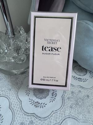 3.4 oz Victoria's Secret Tease Sugar shops Fleur