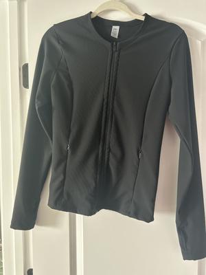 Madetolove's photo of the LUXRib Full-Zip Jacket. Photo 1 of 3. Review Image shared by Madetolove