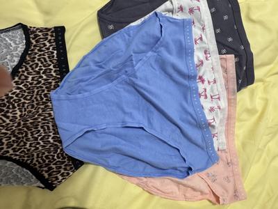 Julissa's photo of the Stretch Cotton High-Leg Brief Panty. Photo 1 of 3. Bild-Bewertung geteilt von Julissa