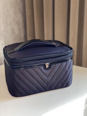 Aysel's photo of the Express Train Case. Photo 1 of 2. Review Image shared by Aysel