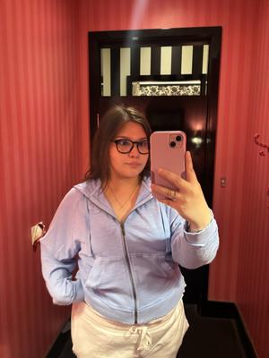 Anallelyn 's photo of the Lightweight Lounge Full-Zip Hoodie. Photo 1 of 1. Review Image shared by Anallelyn