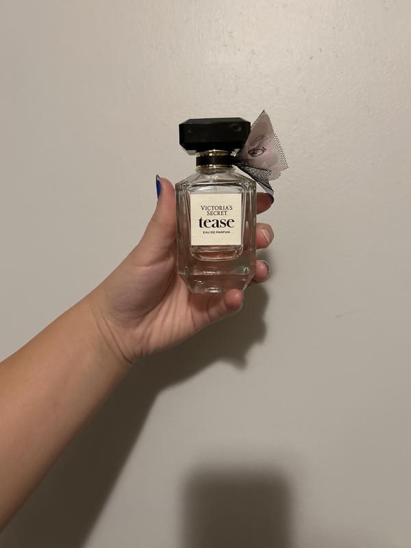 ほぼ新品 ヴィクトリアシークレット Tease 100mL オードパルファム Tease オードパルファム 、1.7ozを購入する - Fragrancesを