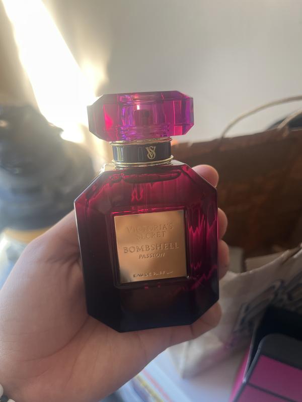 Buy Bombshell Passion Eau de Parfum 3.4 oz, 3.4 Oz - Order