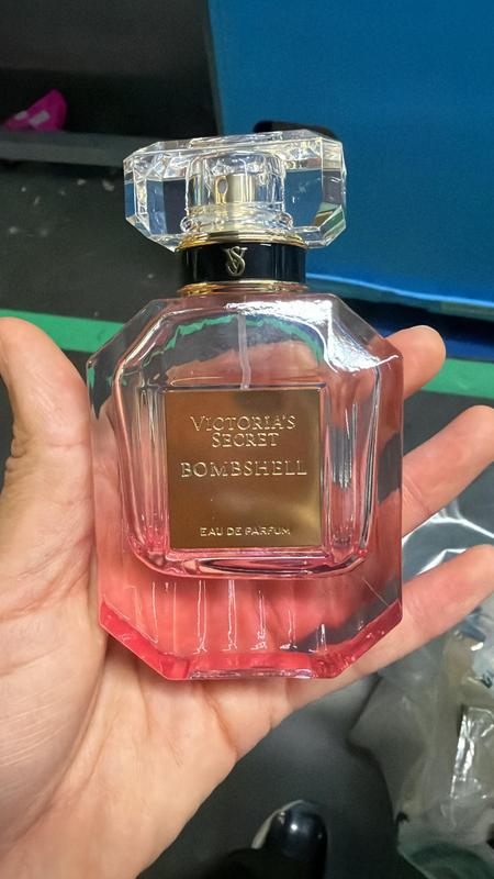 Buy Bombshell Eau de Parfum 1.7 oz, 1.7 Oz - Order Fragrances